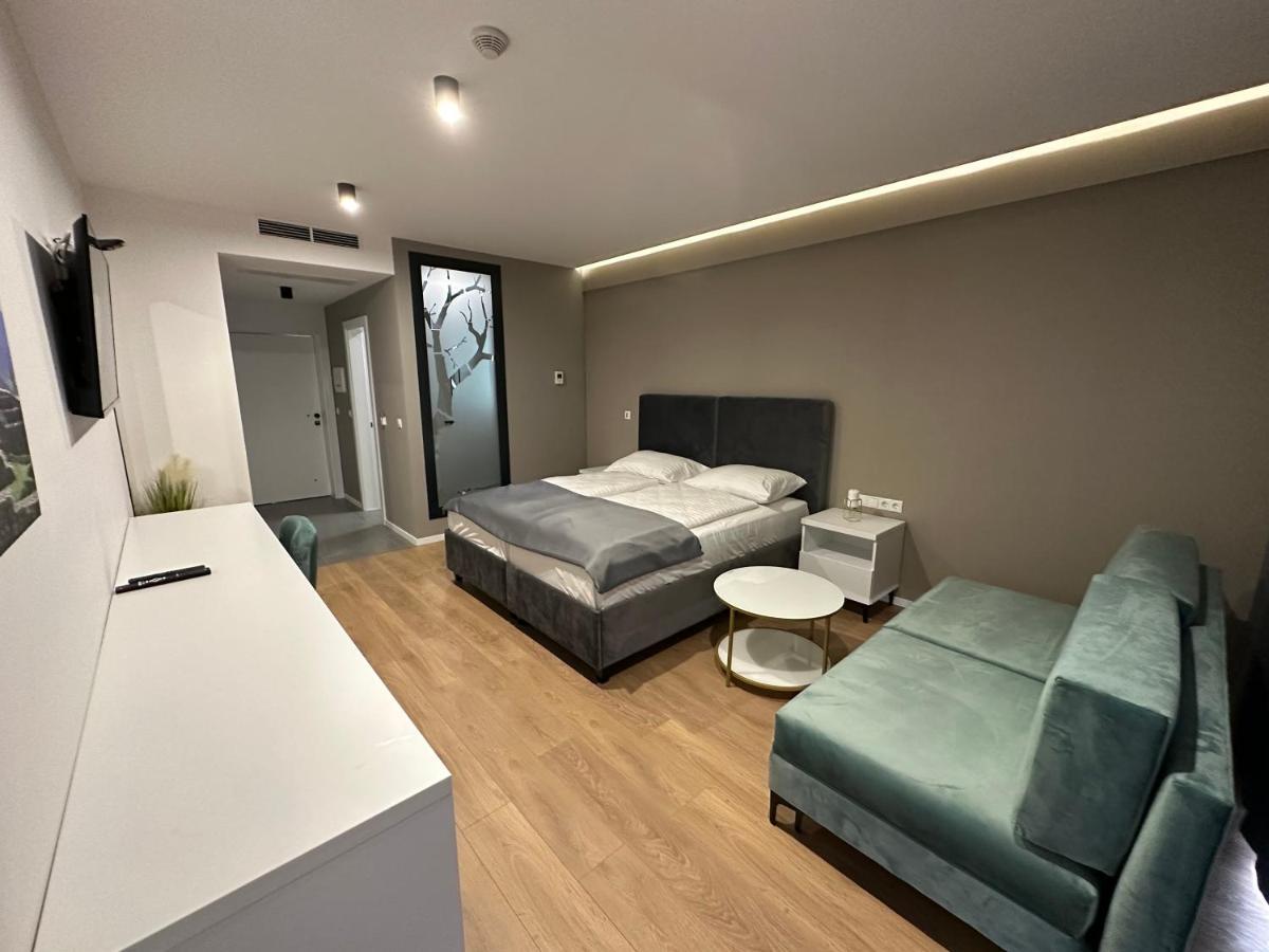 Hotel Gold Jet Bihac Ngoại thất bức ảnh