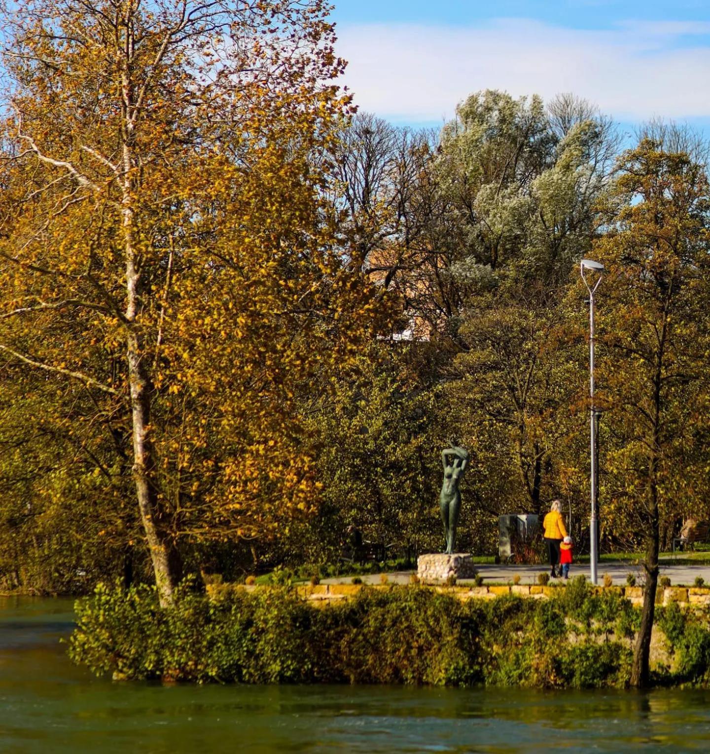 Hotel Gold Jet Bihac Ngoại thất bức ảnh