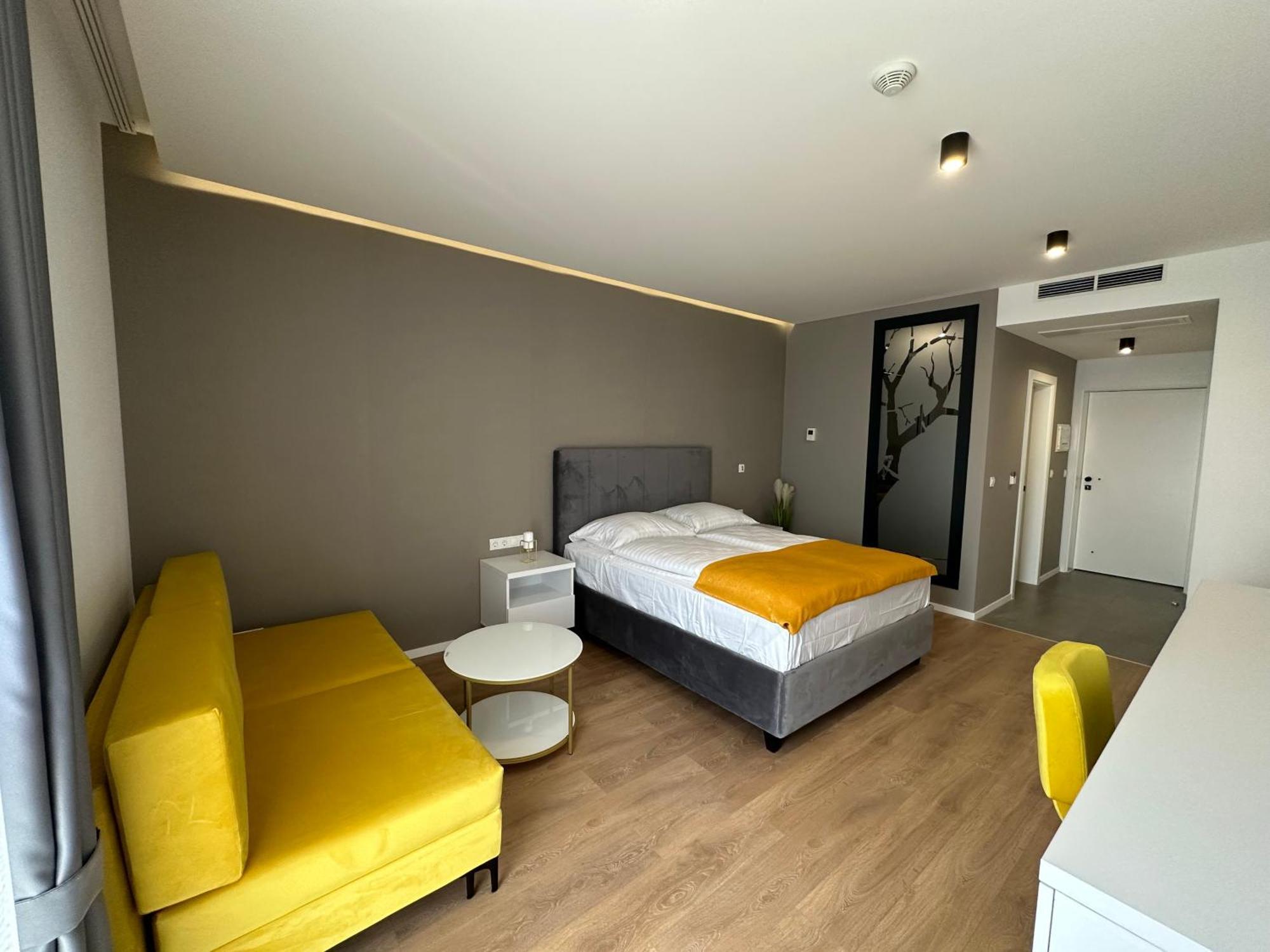 Hotel Gold Jet Bihac Ngoại thất bức ảnh