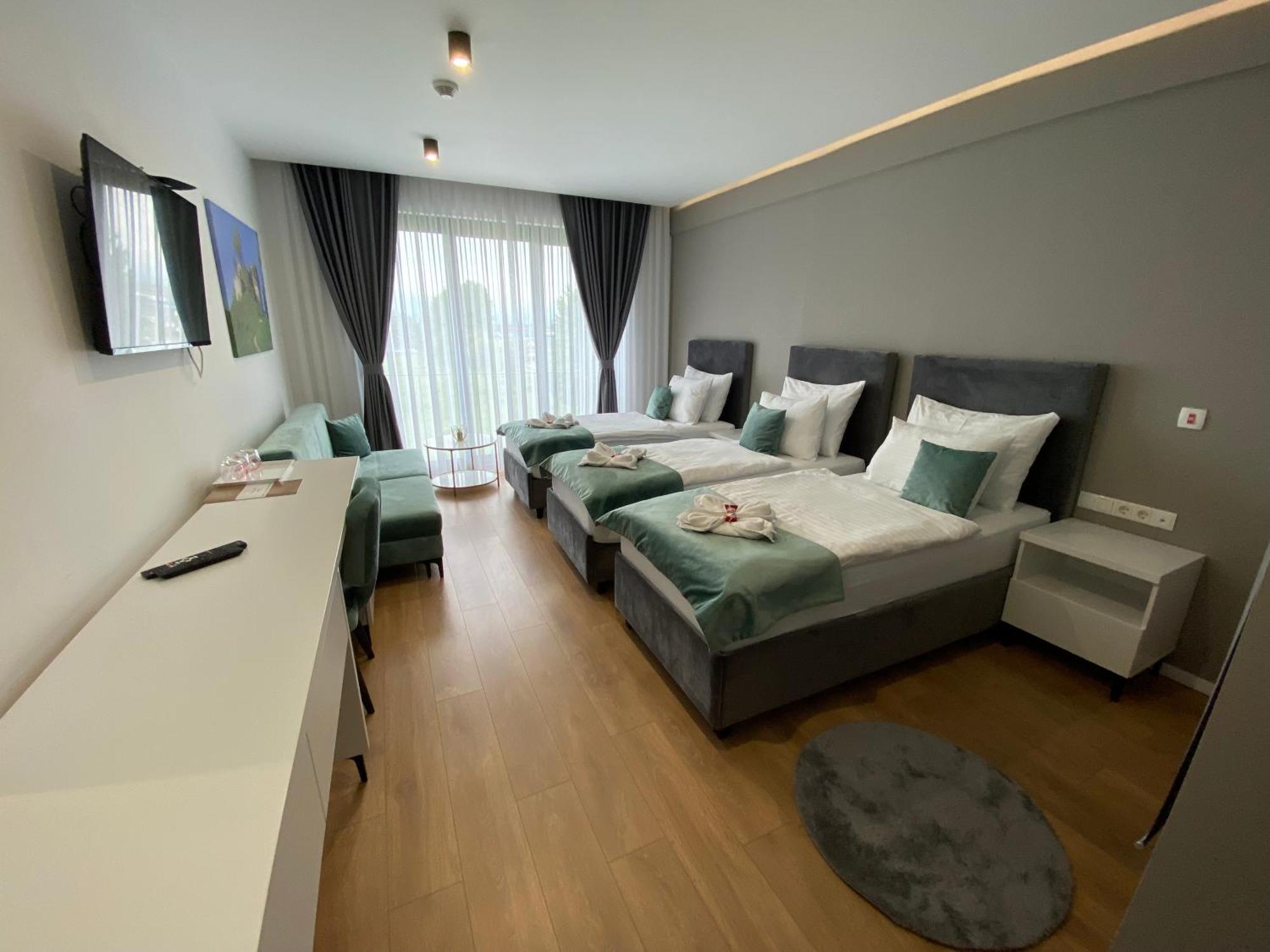 Hotel Gold Jet Bihac Ngoại thất bức ảnh