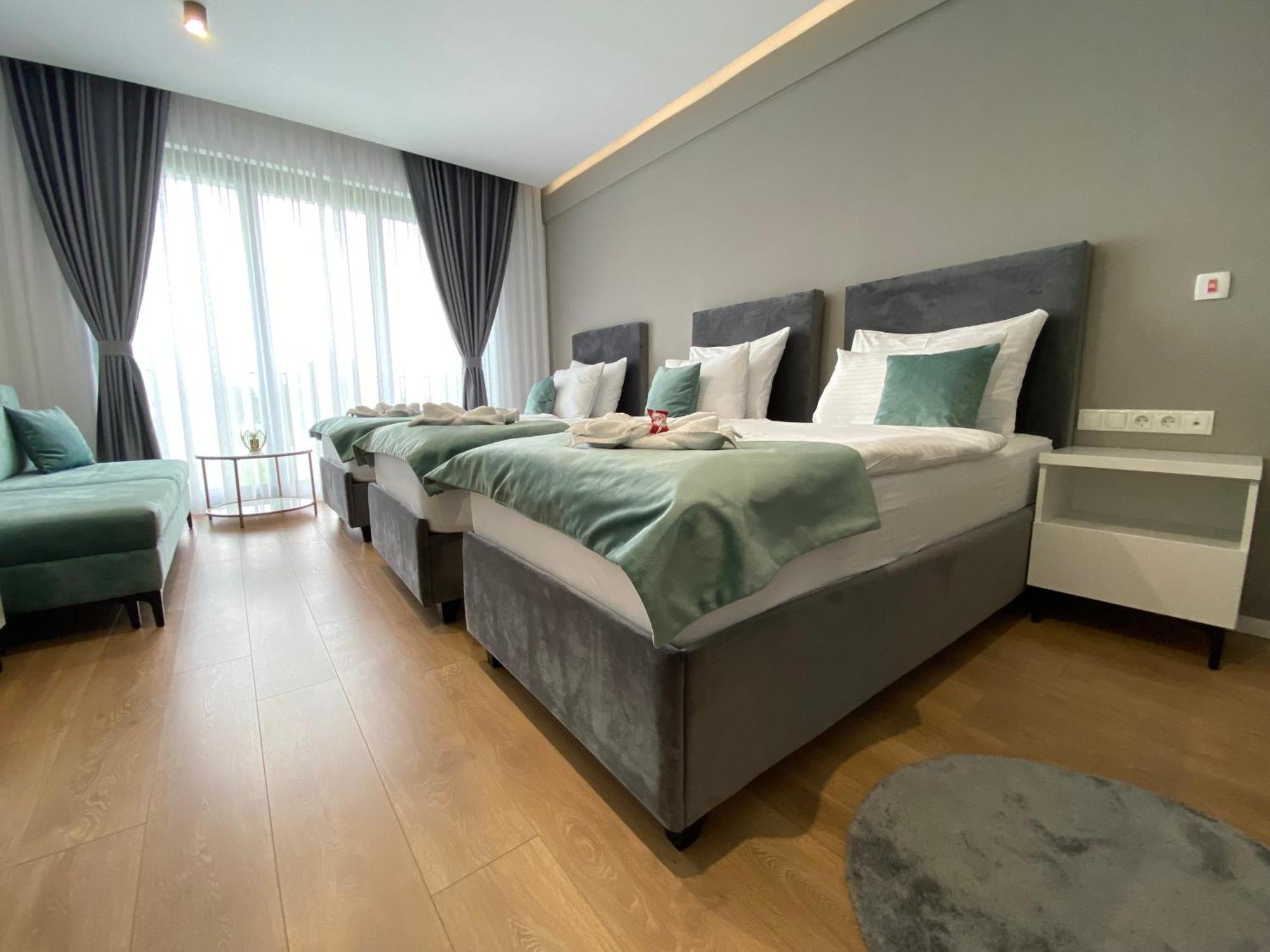 Hotel Gold Jet Bihac Ngoại thất bức ảnh